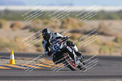 media/Nov-06-2023-Moto Forza (Mon) [[ce023d0744]]/3-Intermediate Group/Session 5 (Turn 4)/